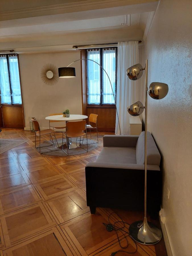 Le Vintage - Appartement En Plein Coeur De La Vieille Ville Annecy Exterior foto
